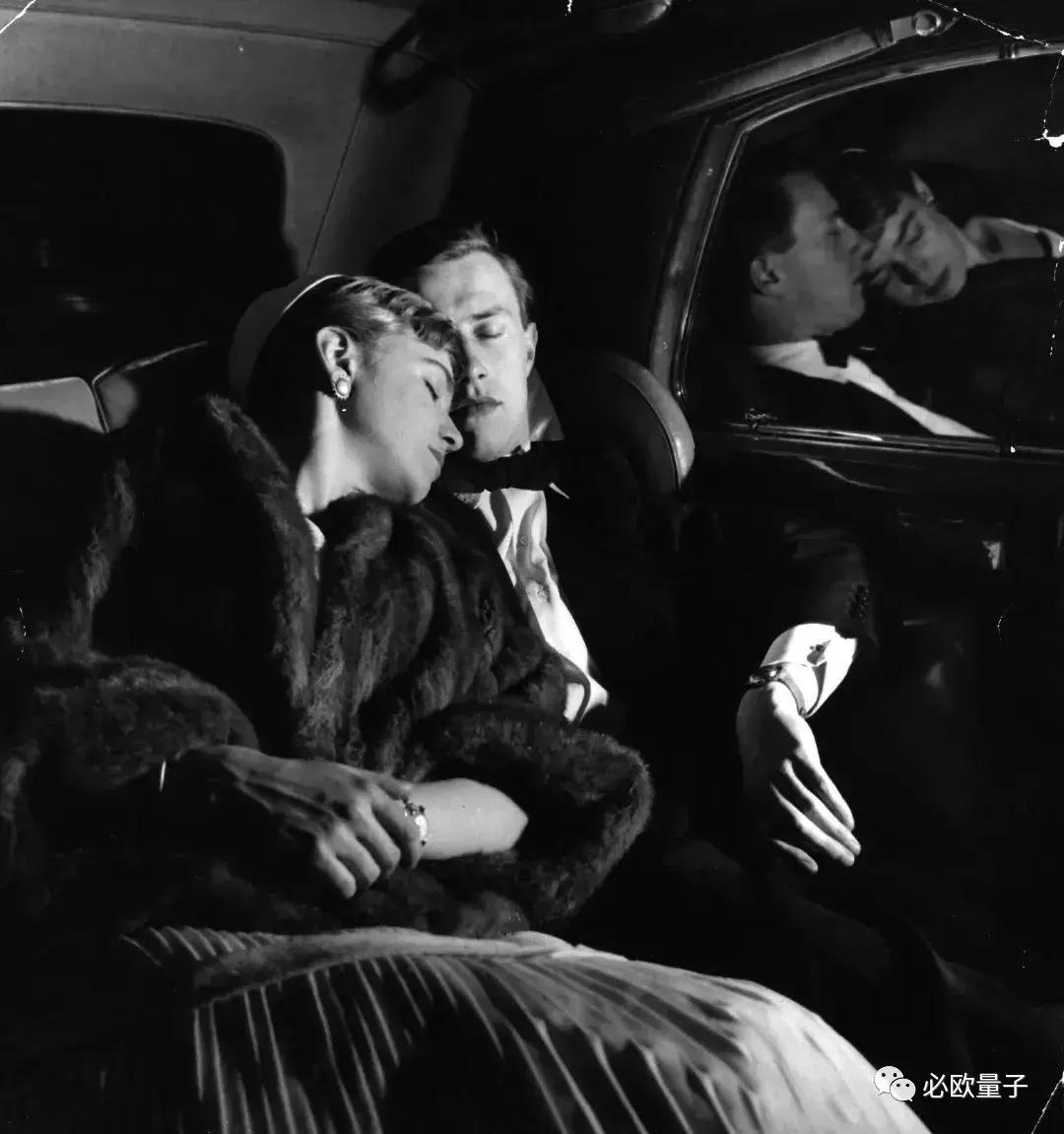 8小时睡眠视频音乐完整,你以为的八小时睡眠