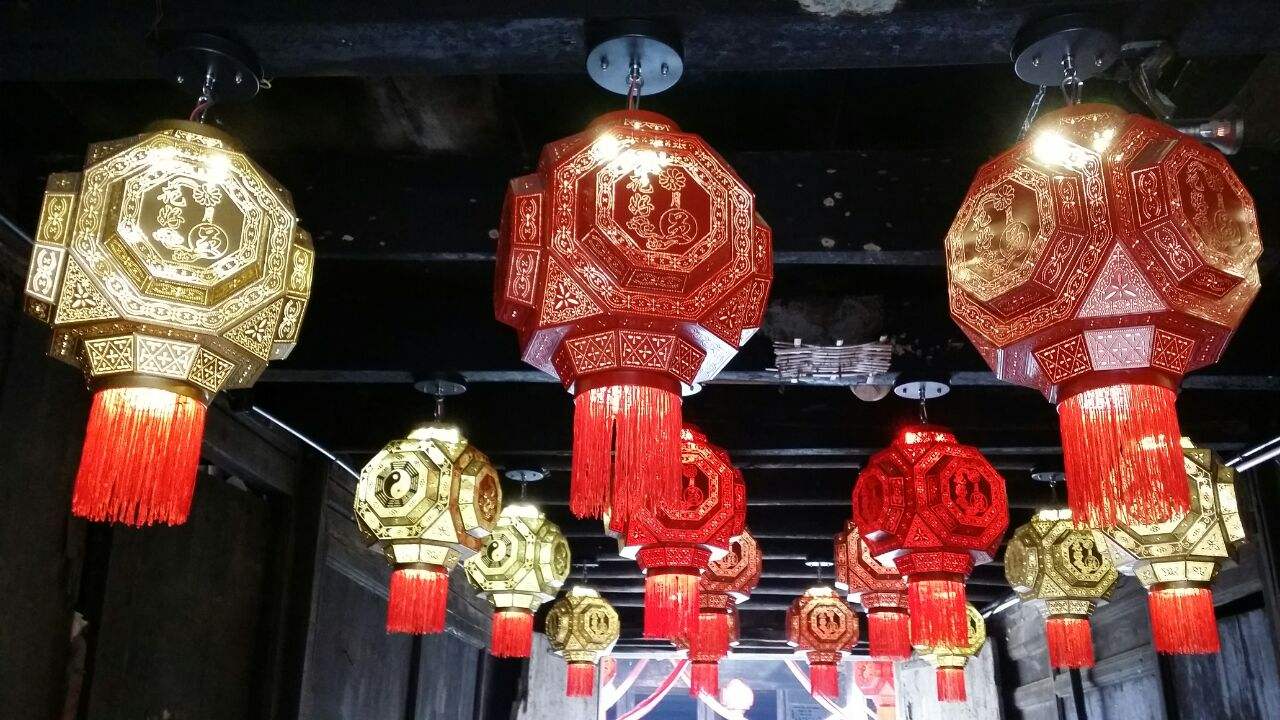 国内最值得去的11个古镇,中国的哪些著名的古镇好玩