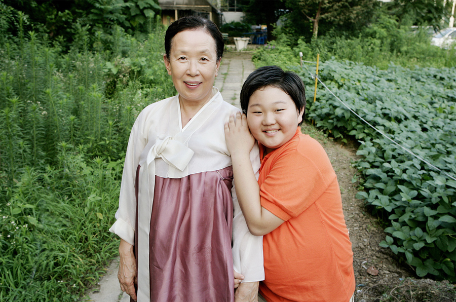 孙贤周演过韩国犯罪悬疑电影,韩国高分悬疑犯罪电影解说