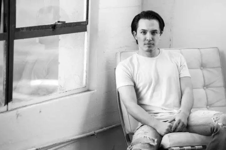 美国生活的华裔,欧美人眼中的亚裔男性