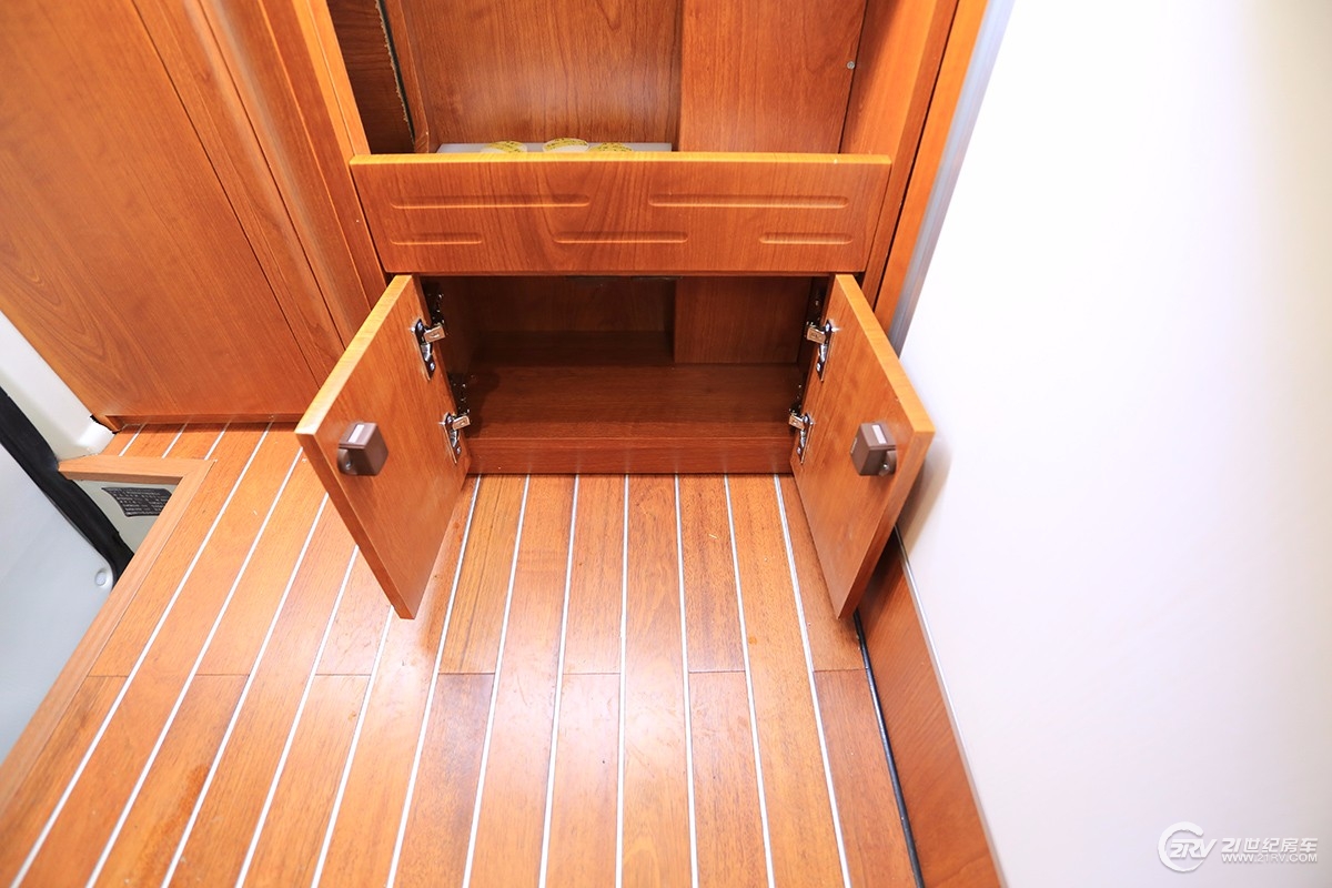 霞客乐锐骐7suv评测,霞客乐锐骐6升顶房车用车体验