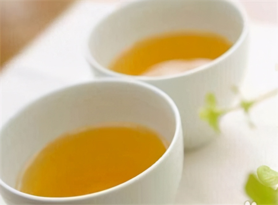 桑葚是一味药食两用的滋补佳品,药食两用桑葚