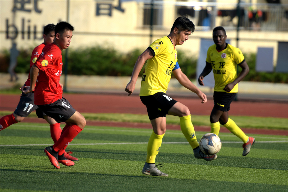 广西足球比赛今日赛程,桂超联赛2024广西贺州