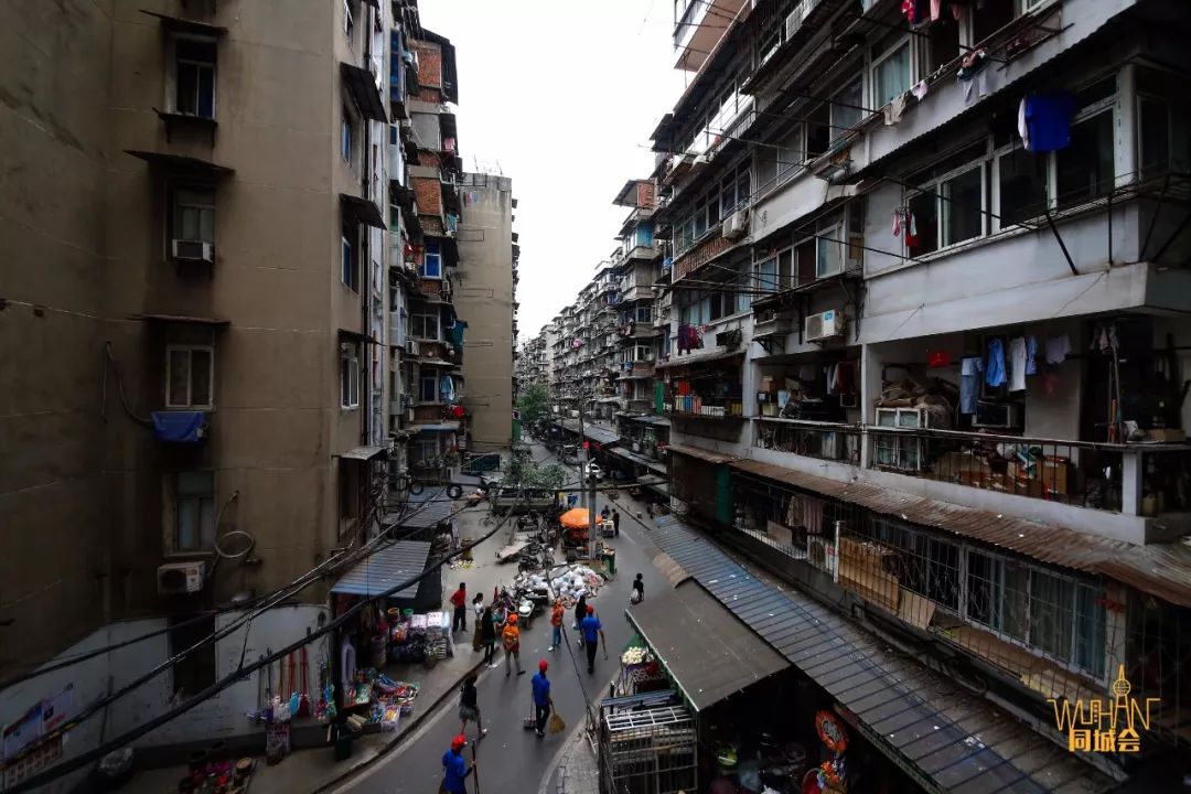 武汉吃宵夜一条街,在武汉吃宵夜