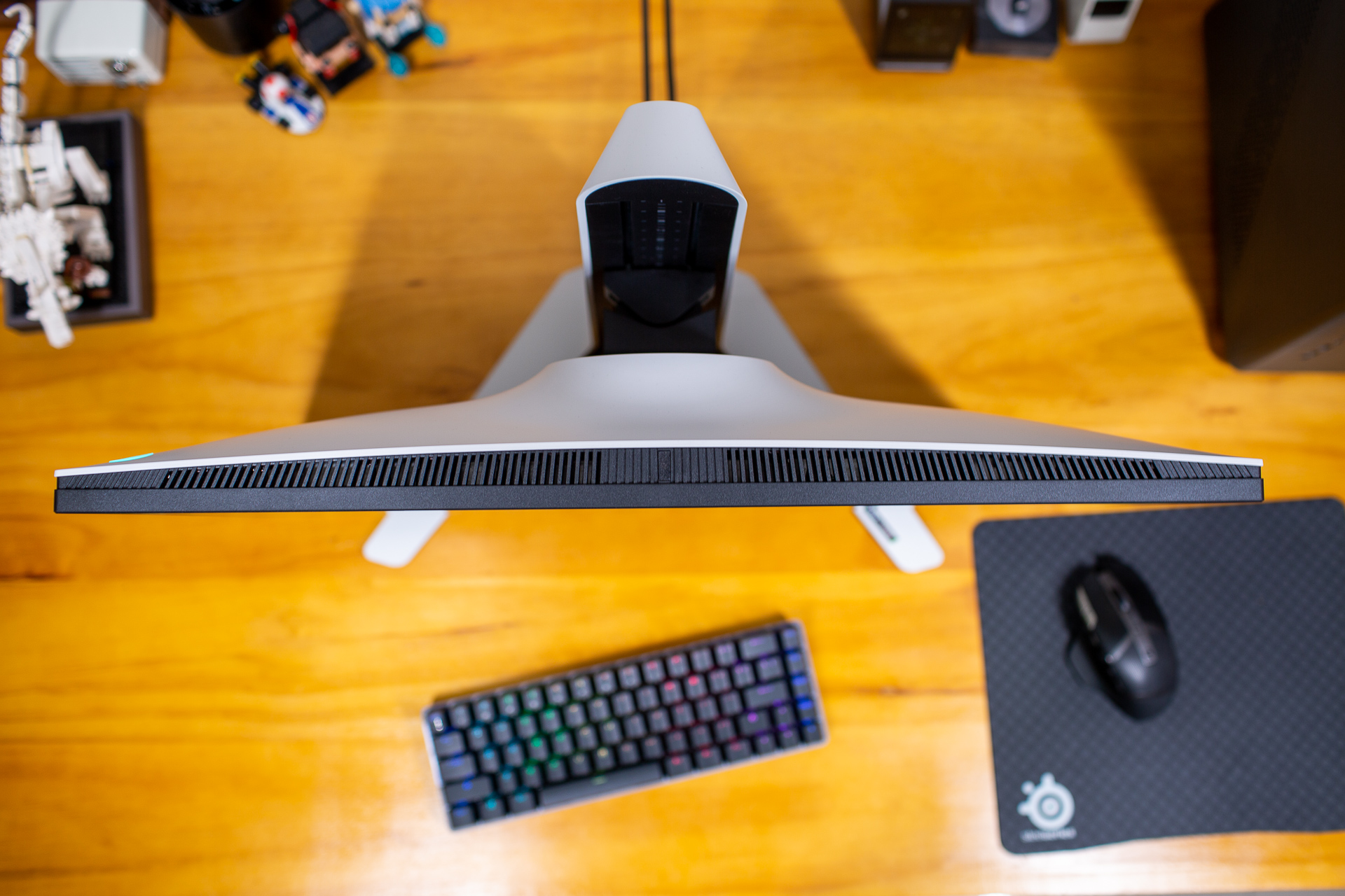 外星人1k240hztn显示器推荐,外星人显示器aw2521hf240hz评测