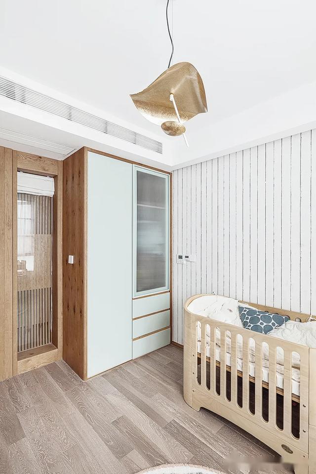 原木风吊顶效果图客厅简约,简约原木风