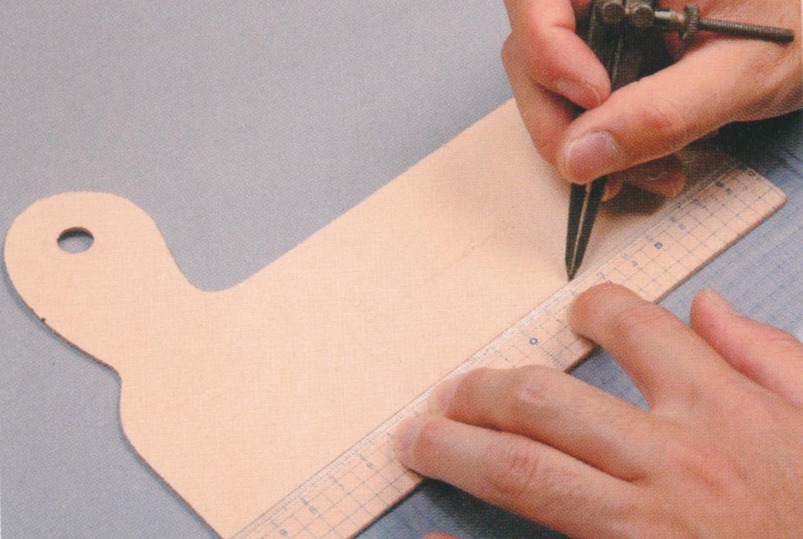 做大型皮包的手工全教程,自己做皮革包教程