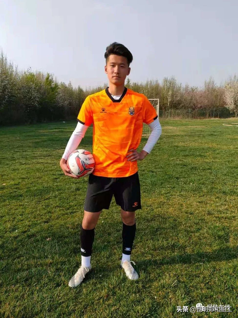 官宣|朱欧杰签约昆明郑和船工足球俱乐部