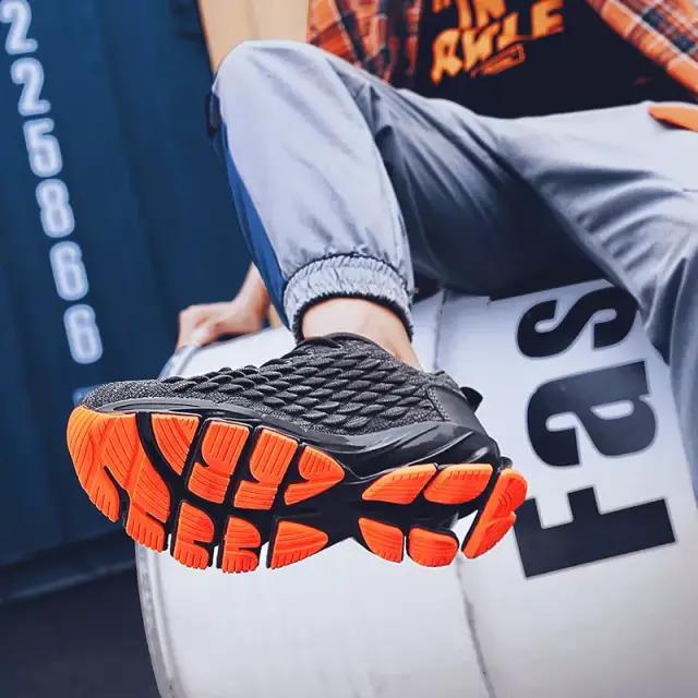 颜值与实用性兼备跑步鞋,爆发力强跑步鞋