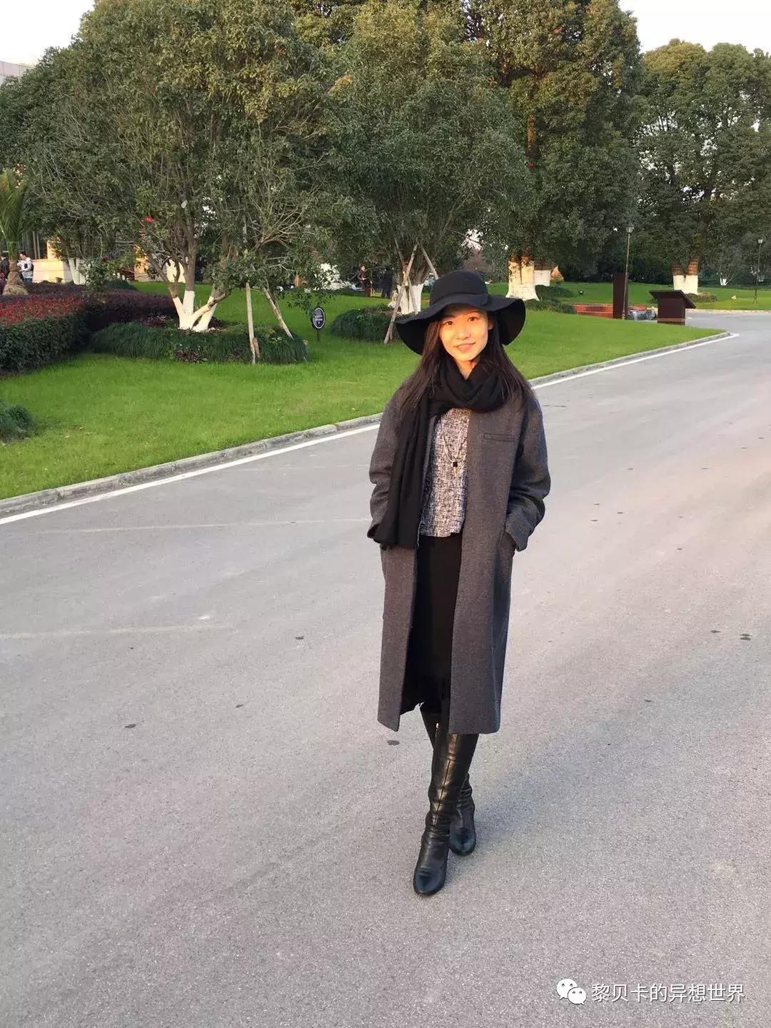 她们说穿过最满意的一件大衣,是这件!