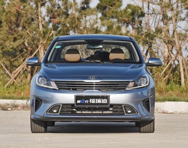 起亚车主提车,福瑞迪提车视频