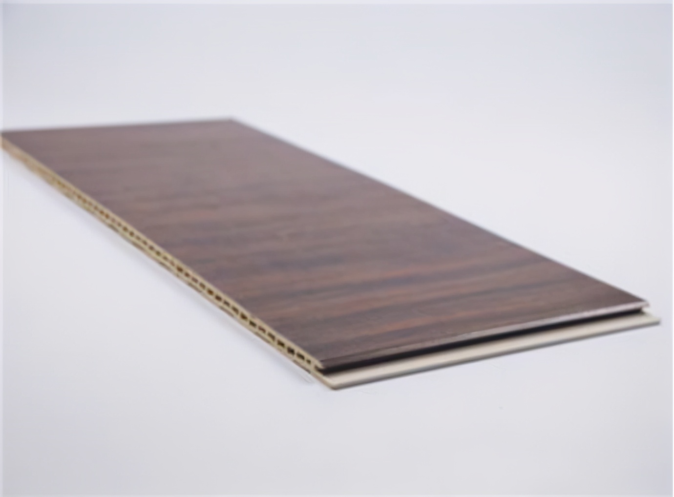 集成板材是空心板好还是实心板好,集成板材装修优缺点