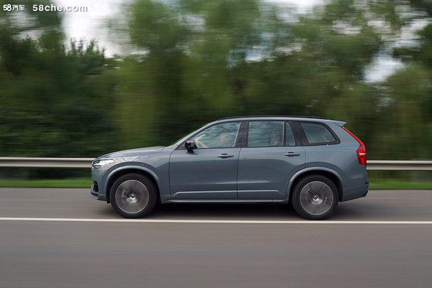 沃尔沃最新款suv19万左右,沃尔沃最新款suv安全测试