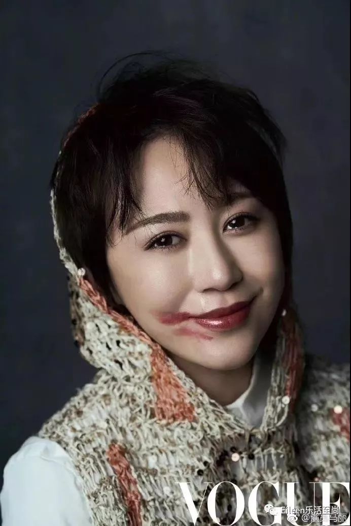 曾被劝整容，坚守姐弟恋，36亿喜剧女王马丽逆流而上自有精彩