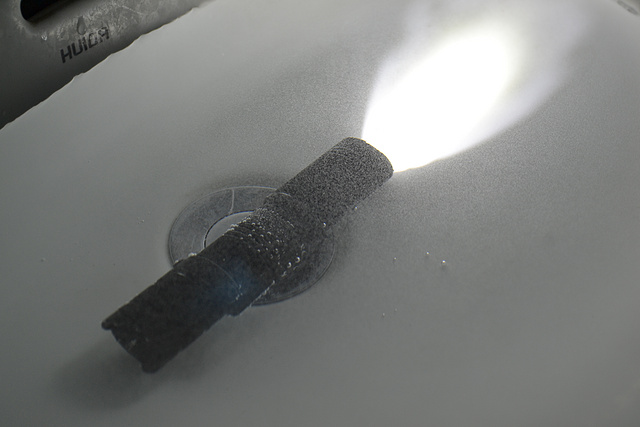 务本e10强光手电测评,务本a1手电筒评测