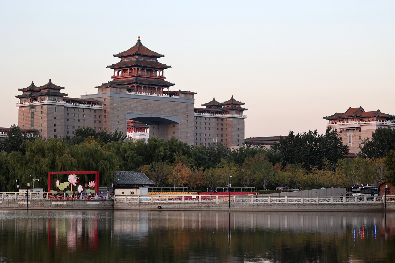 佳能rf100-500mm参数,佳能rf-s18-45mm测评