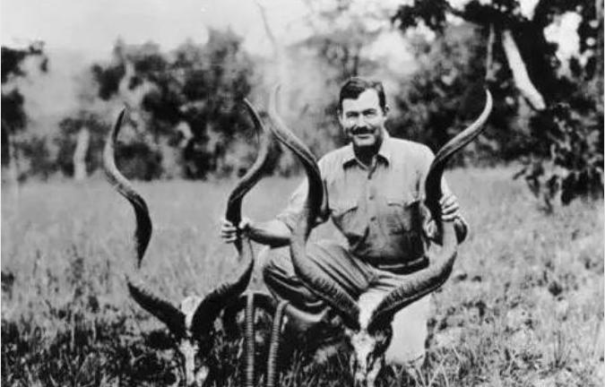 海明威喝最烈的酒完整,海明威硬汉派