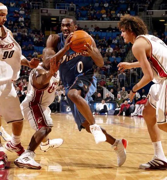 阿里纳斯0秒绝杀集锦,0号特工完整版在哪能看