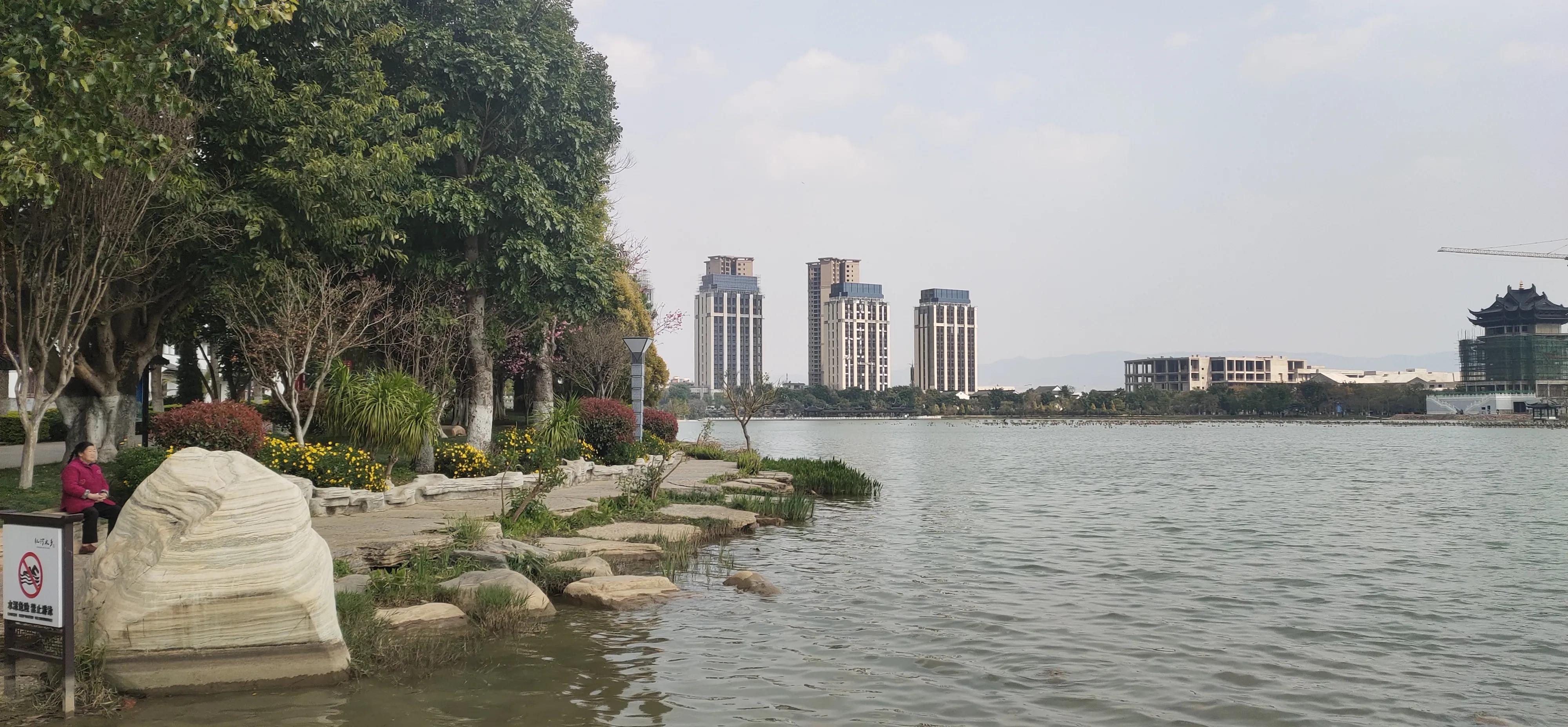 云南弥勒和勐海哪个适合养老,云南弥勒海拔高度适合养老吗