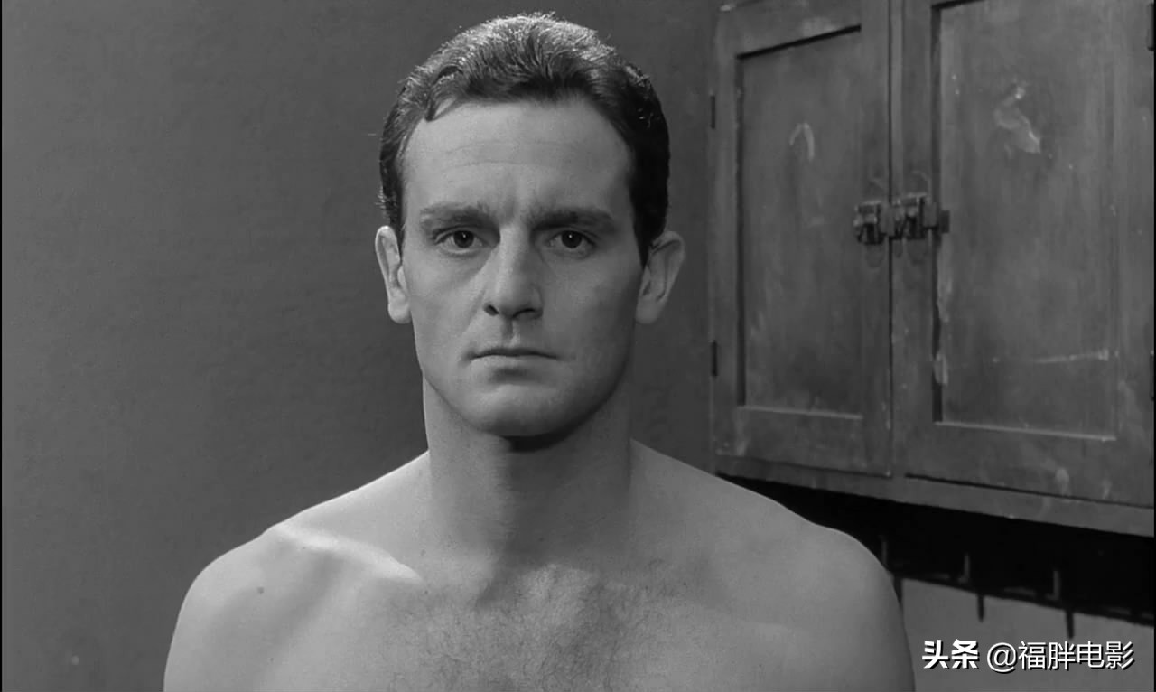 肖申克的救赎挖洞挖了多少年,最伟大的越狱电影肖申克的救赎