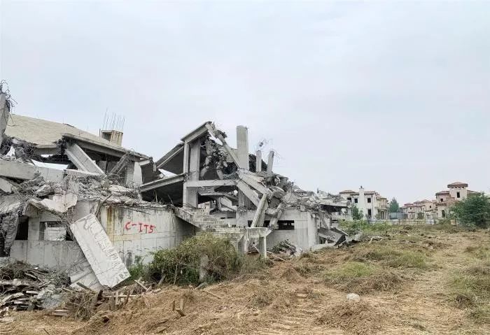 郑州烂尾楼别墅在哪,郑州烂尾别墅