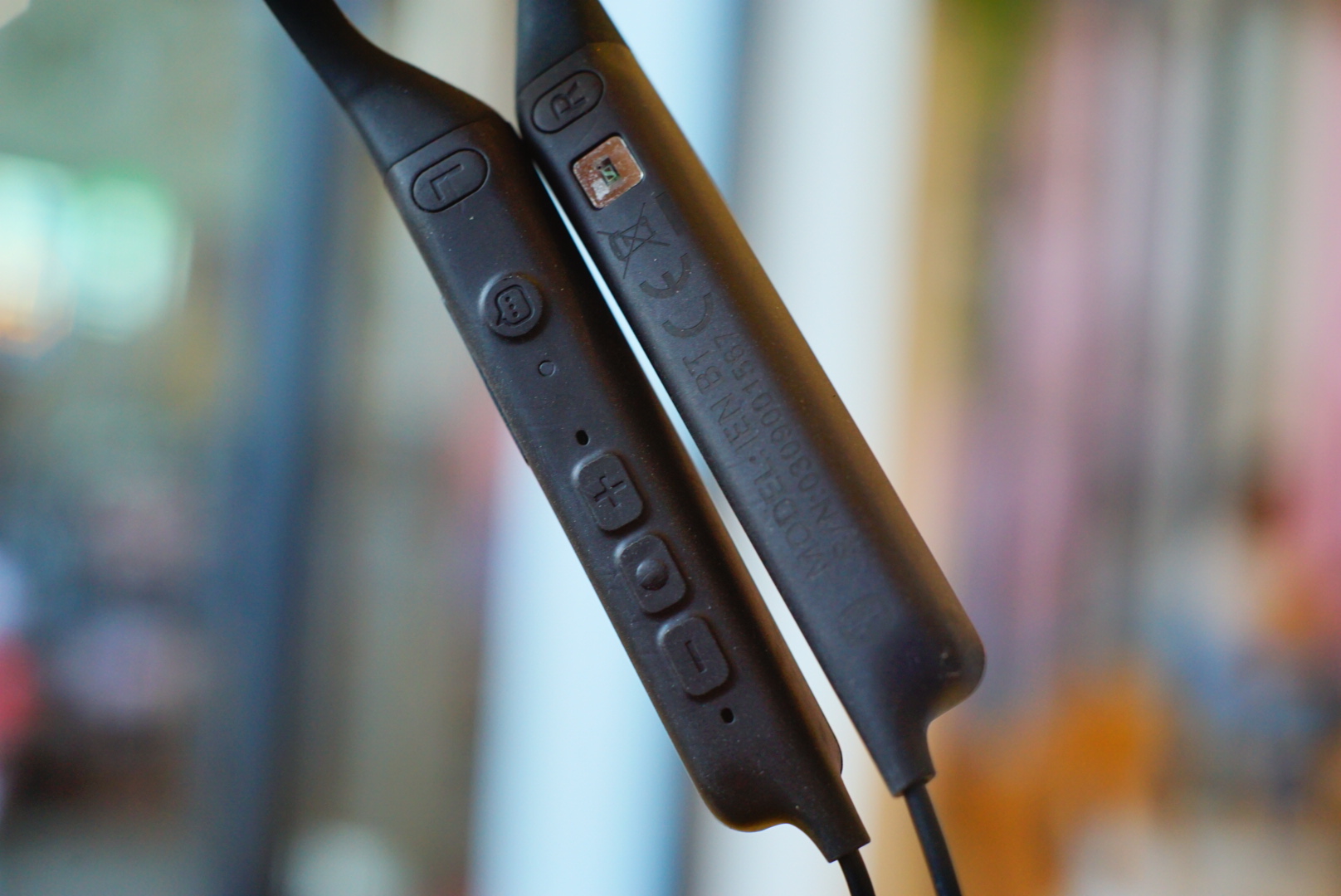 森海塞尔ie80s耳机开箱评测,森海塞尔ie80s用什么耳塞好