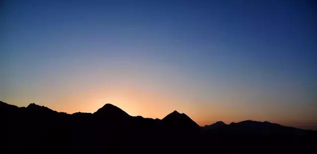 她的美是你无法企及的,她的美是不可方物的美