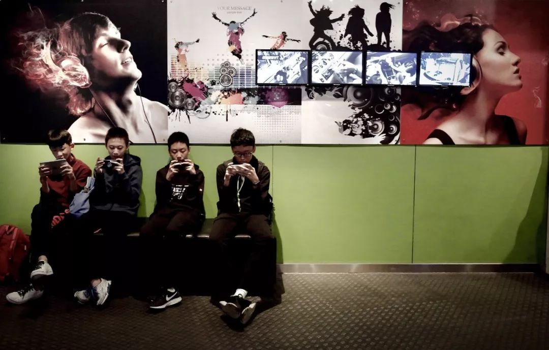 *今条头日**、罗永浩、快播创始人都要在今天叫板微信？