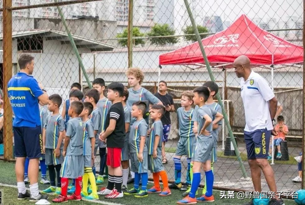 把意大利的足球理念带到中国,把意大利先进的足球理念带到中国