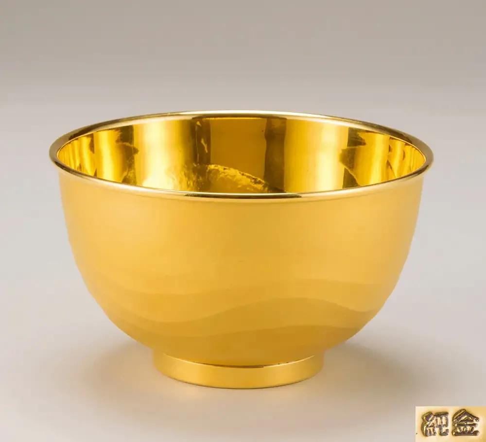 金子刚开采出来什么颜色,金子刚出来的颜色是什么