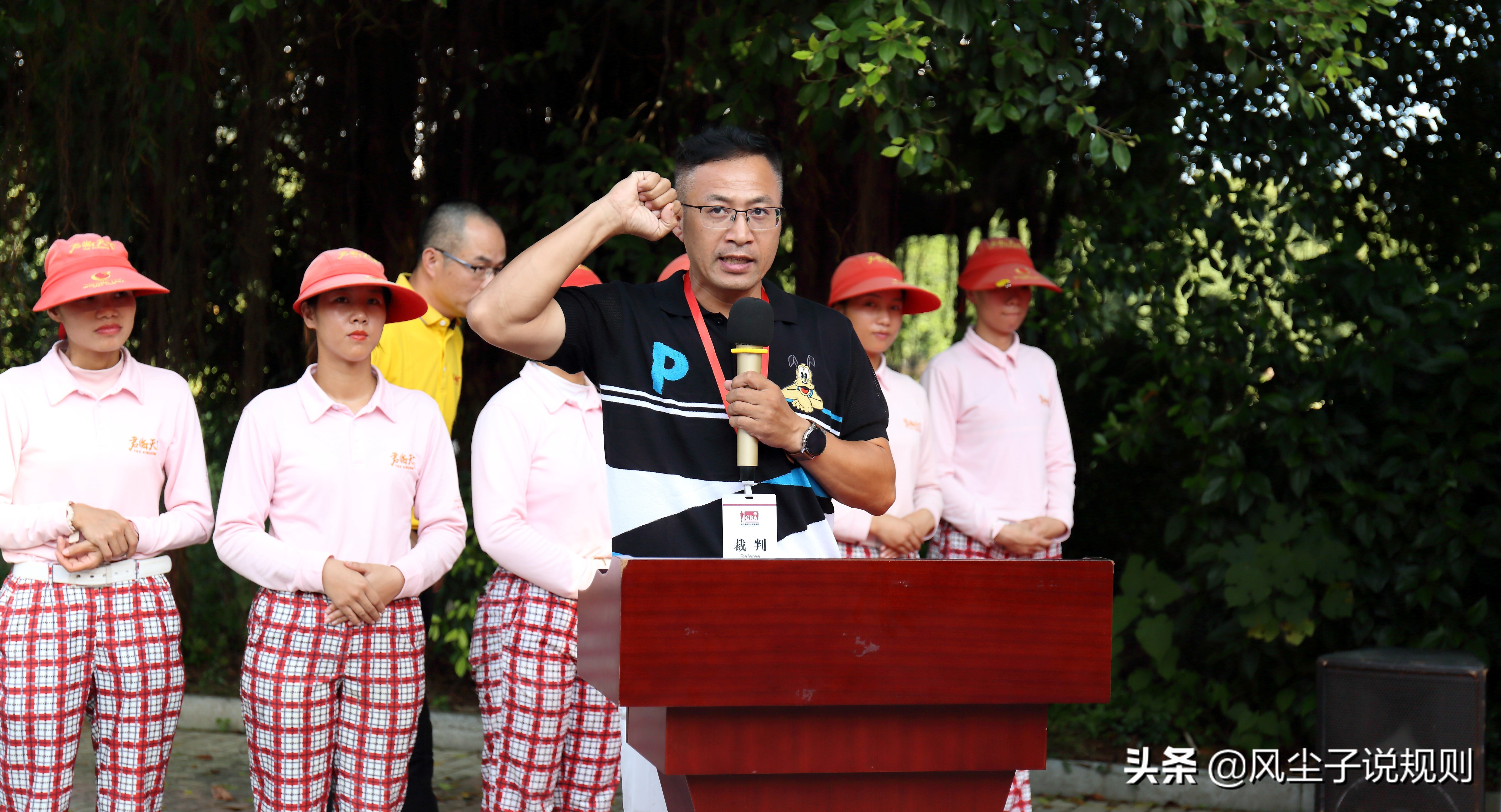 从规则“白板”到一年多考上国家*级A**裁判员的青少年球员家长