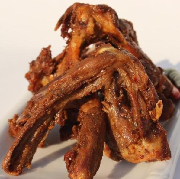 紧急发布：野山椒凤爪、鸭锁骨全被查出不合格，炭香烤肉也在内