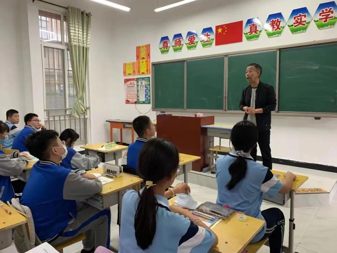 双减课后孩子学什么,双减教育下的校园生活