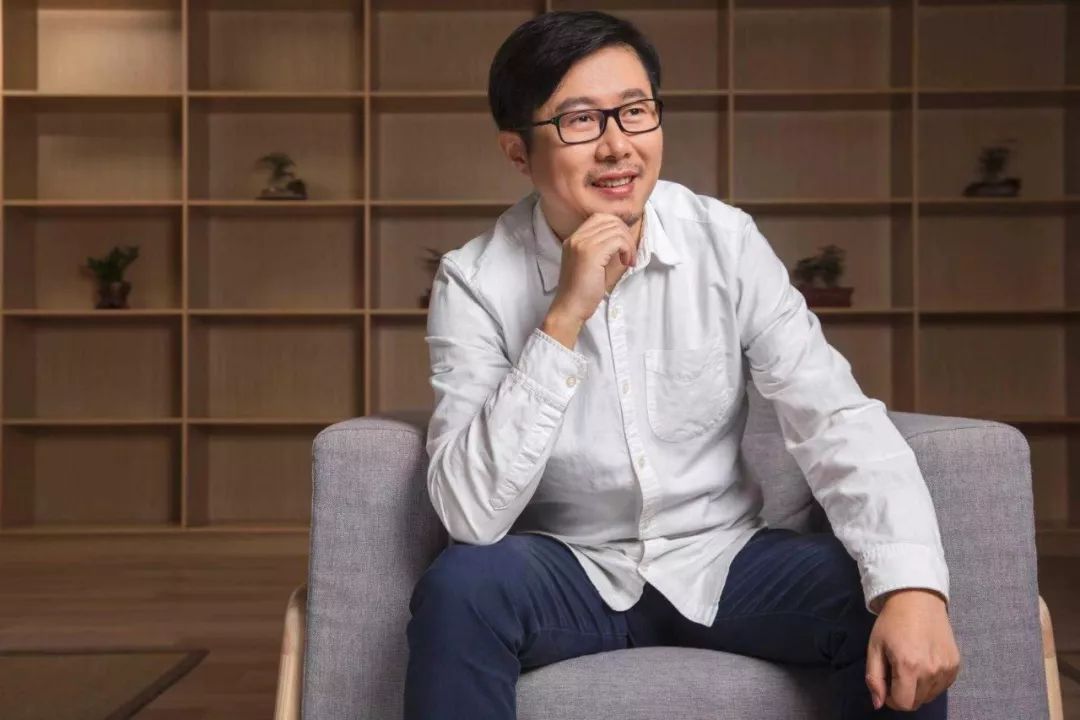 鏈夐亾ceo鍛ㄦ灚涓婂競,鏈夐亾涓婂競涓庡懆鏋殑寮傜被浜虹敓