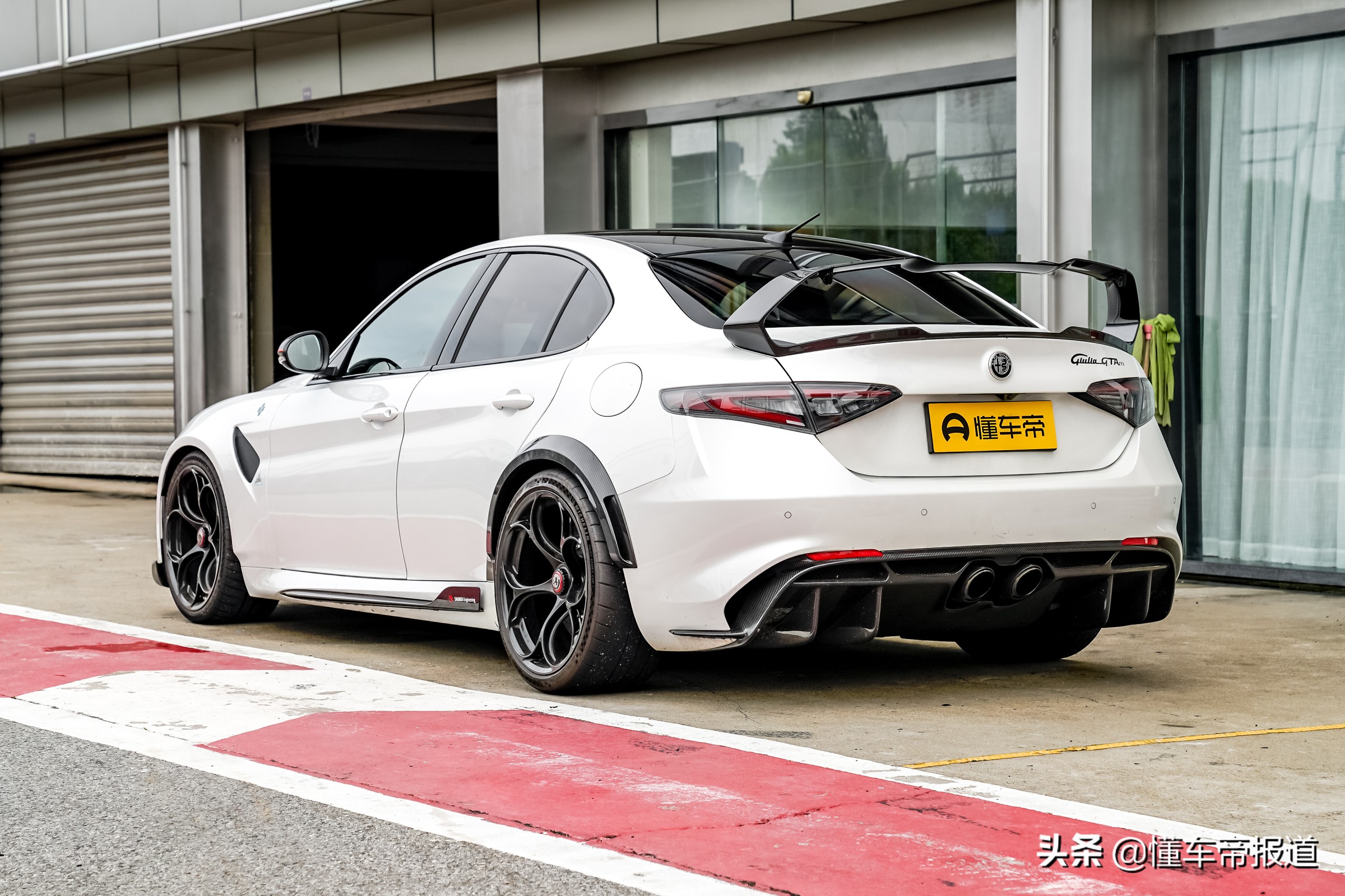 新车阿尔法罗密欧suv,新车性能了解