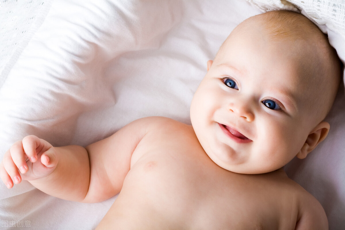 3个月宝宝褶皱处破损怎么办,婴儿颈部褶皱处发红破损怎么办