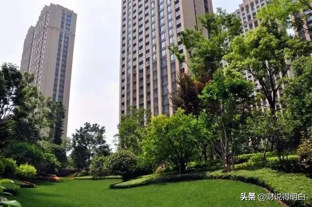 买房焦虑症总觉得买亏了,房价下跌和月供压力