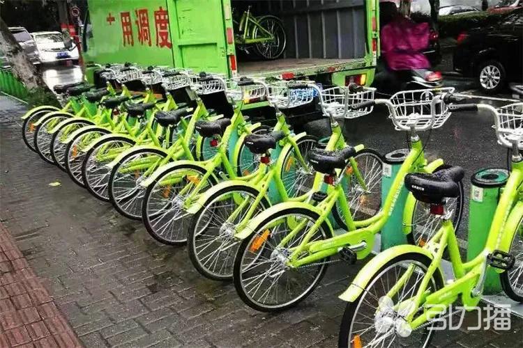 苏州自行车1小时免费骑,苏州公共自行车卡在哪里办