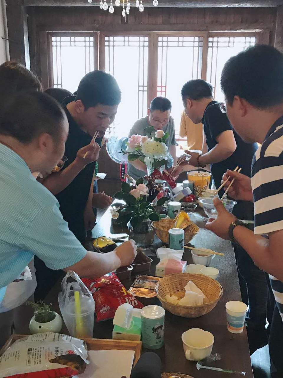 杭州即食香辣鲍鱼,开盖即食麻辣鲍鱼