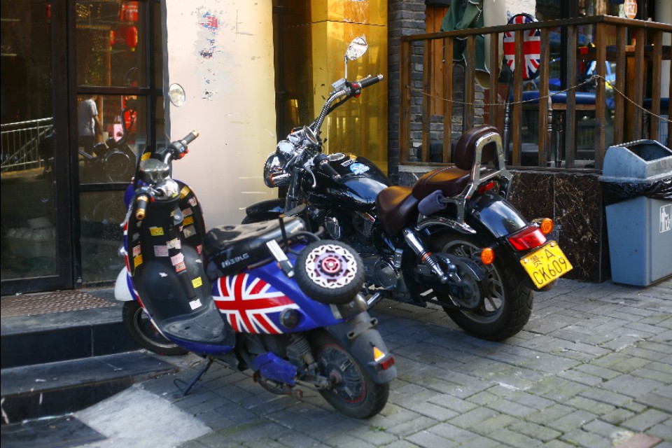 新手入门单反相机推荐10000元左右,摄影小白相机推荐4000价位微单