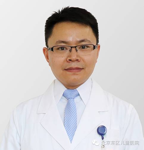 近看需要戴眼镜吗,近看模糊远看清晰戴什么眼镜