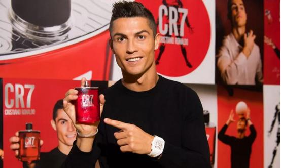 被嘲品味差的梅西也要转战时尚圈,成立品牌卖衣服,和C罗正面杠