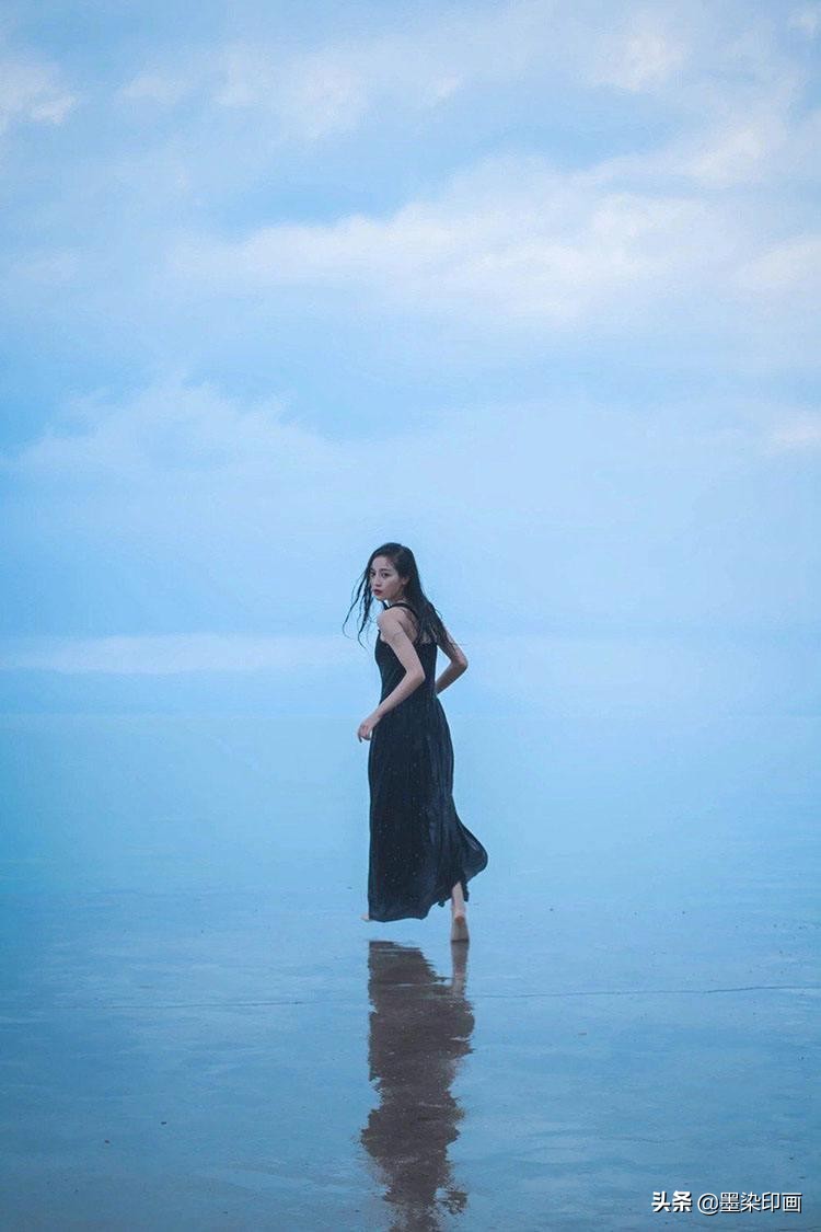 如何让拍出来的照片不灰蒙蒙,白天拍摄暗调照片的技巧