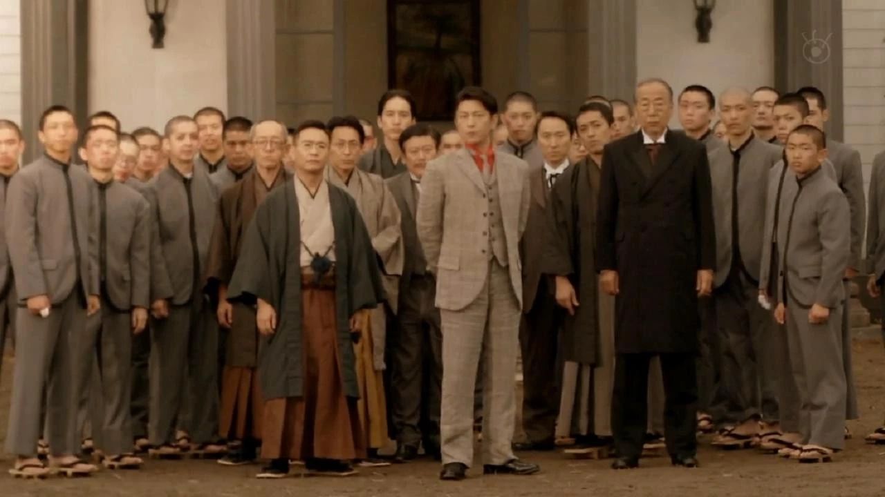 日本版《围城》：品行正直的“少爷”，是现实生活中孤独的抗争者