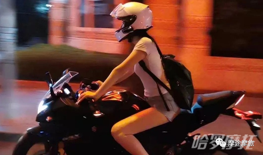 铃木gsx250r-A骑行视频,铃木gsx250r女骑路人视角