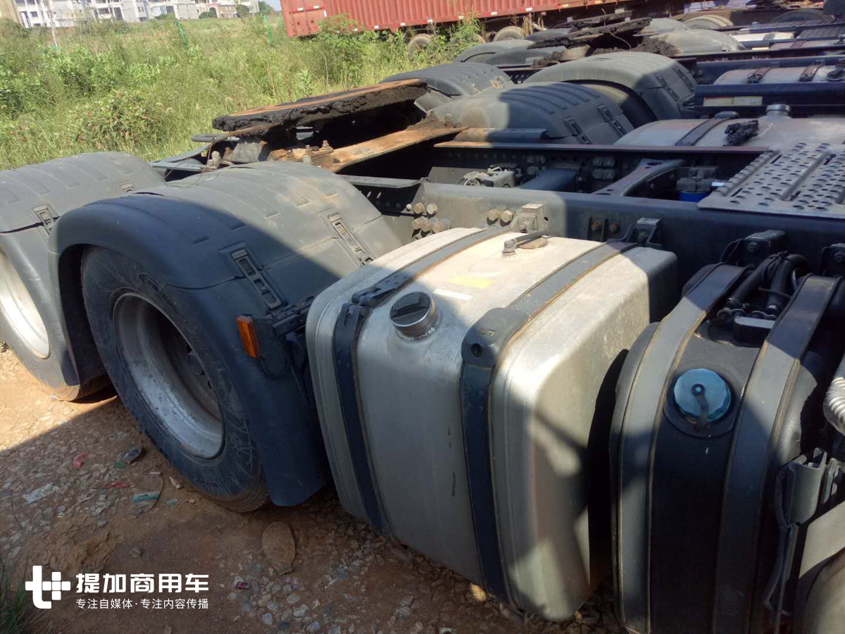 二手斯堪尼亚卡车9.6,二手斯堪尼亚v8柴油发动机