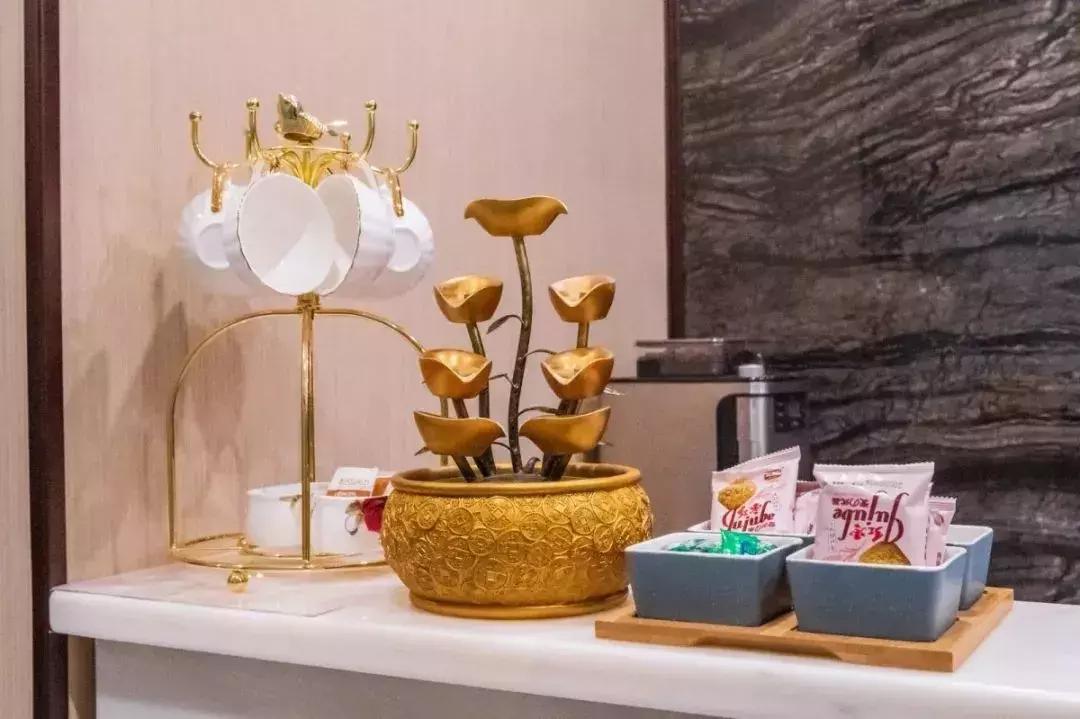 火爆欧洲、迪拜的“漂浮舱”来天津了!躺45分钟等于睡眠8小时