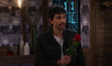 破产姐妹：害卡洛琳红毯出糗，不赔偿礼裙，博比到底爱不爱卡洛琳