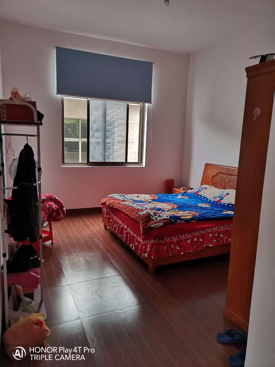 农村自建3000万豪华别墅,农村堂兄弟别墅