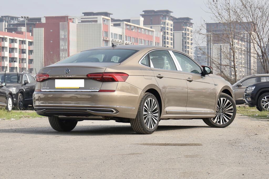 帕萨特各代碰撞测试,上汽大众帕萨特碰撞测评